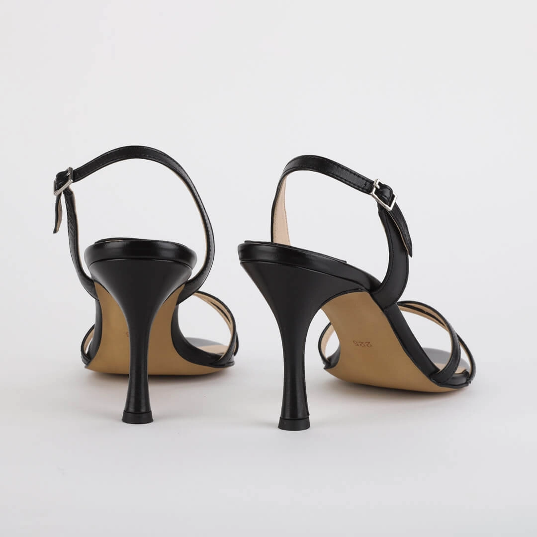 *STOLLARD - black, 8cm size UK 2.5