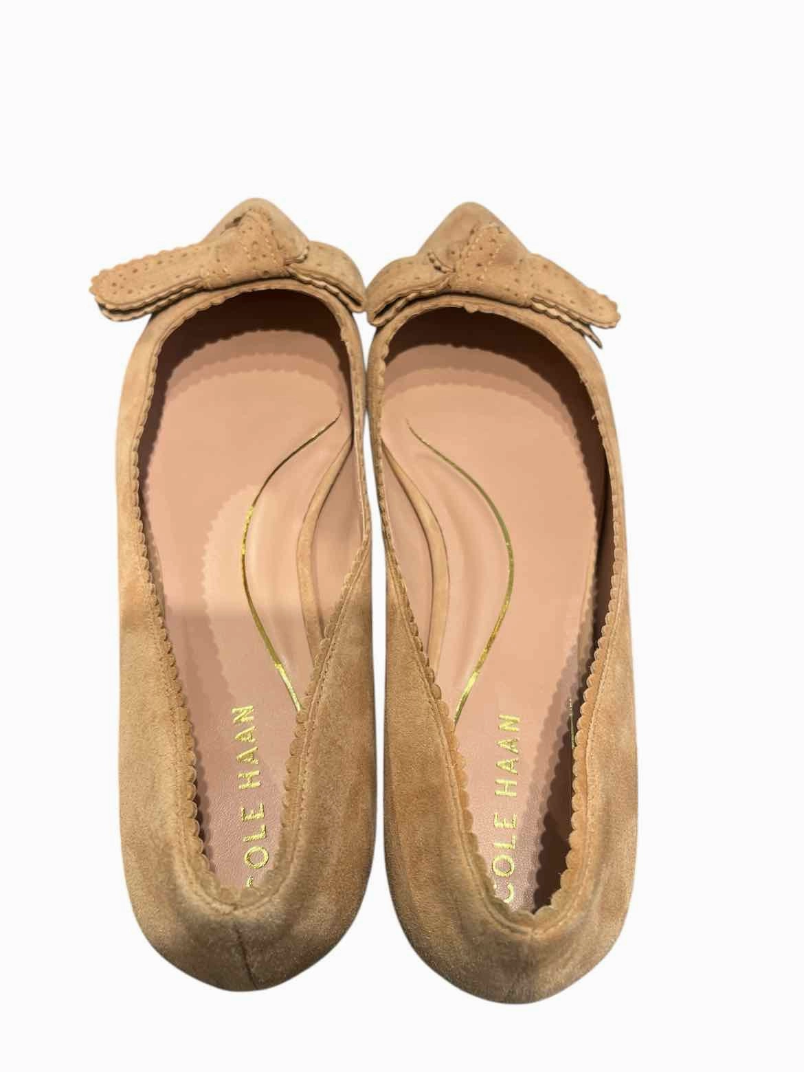 Cole Haan biege Size 9.5 Shoes