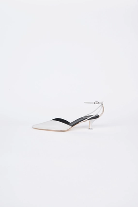 Dina White