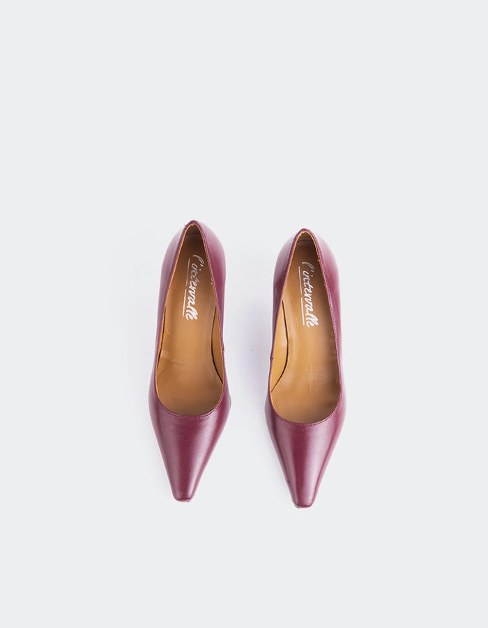 Edzell Burgundy Leather