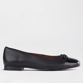 Flat Pump with Bow in Black Multi - 12826