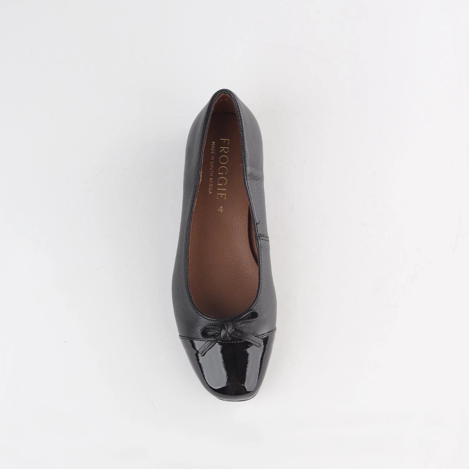 Flat Pump with Bow in Black Multi - 12826