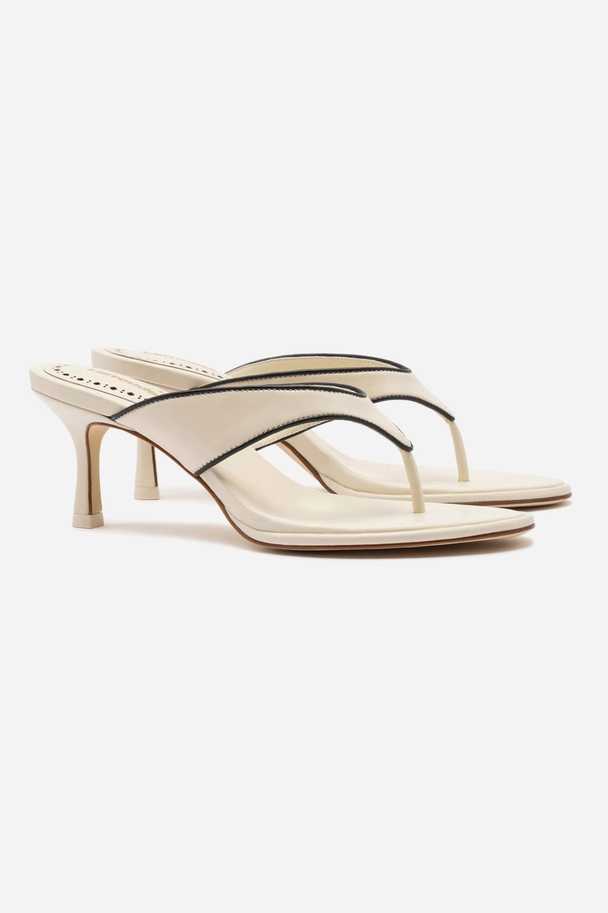 Gaia Sandal In Ivory Leather