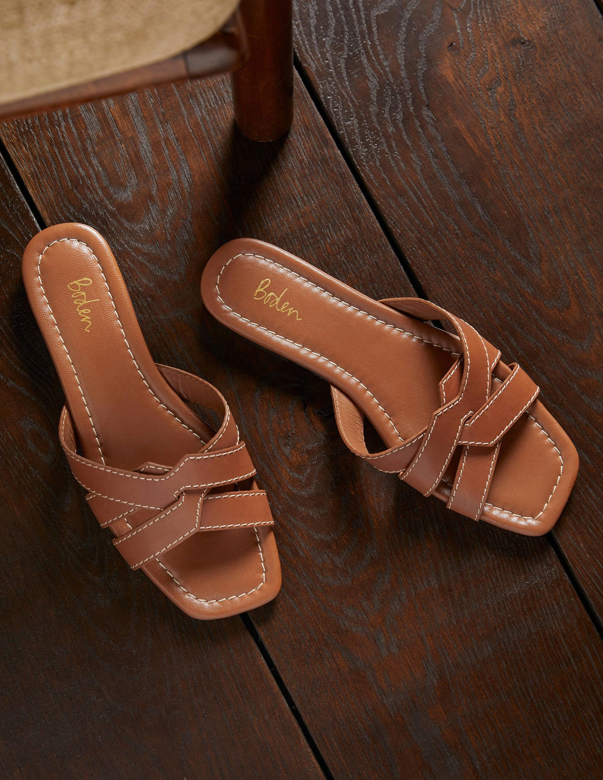 Geometric Flat Slides-Tan
