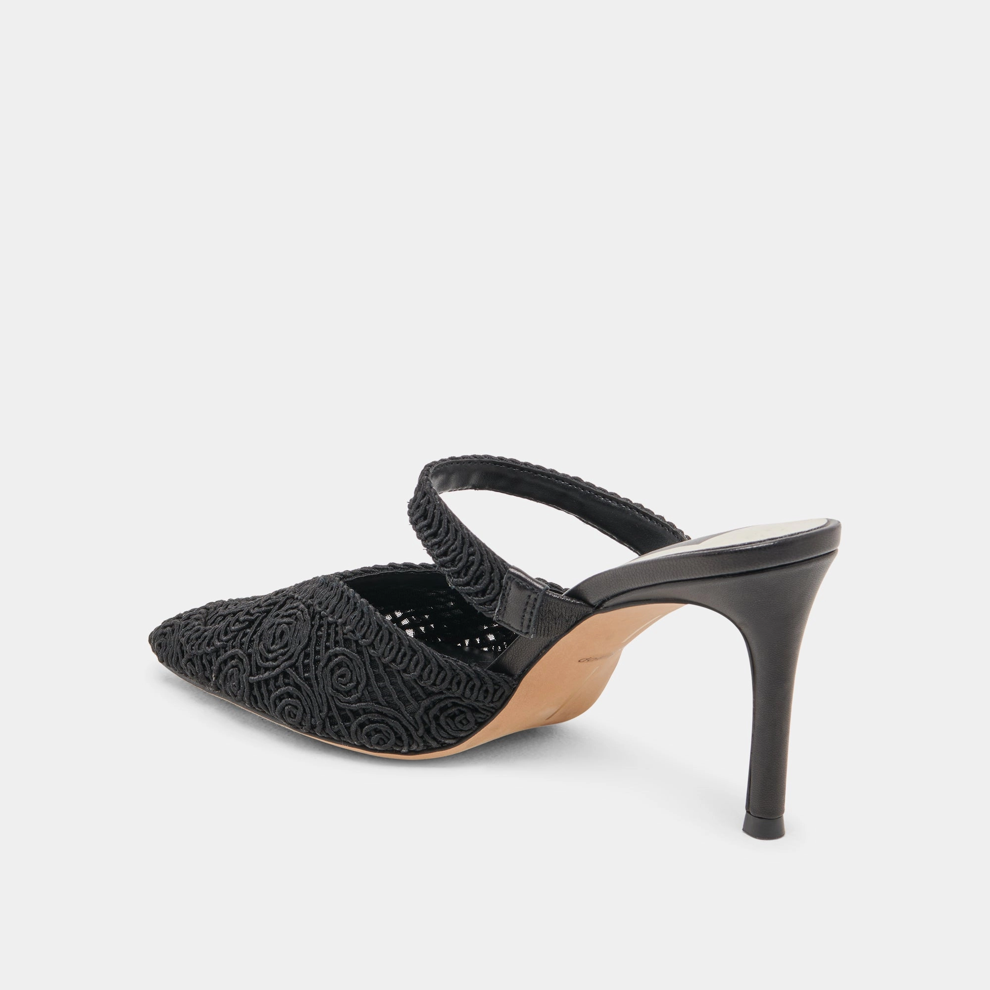 KASSY HEELS ONYX MACRAME