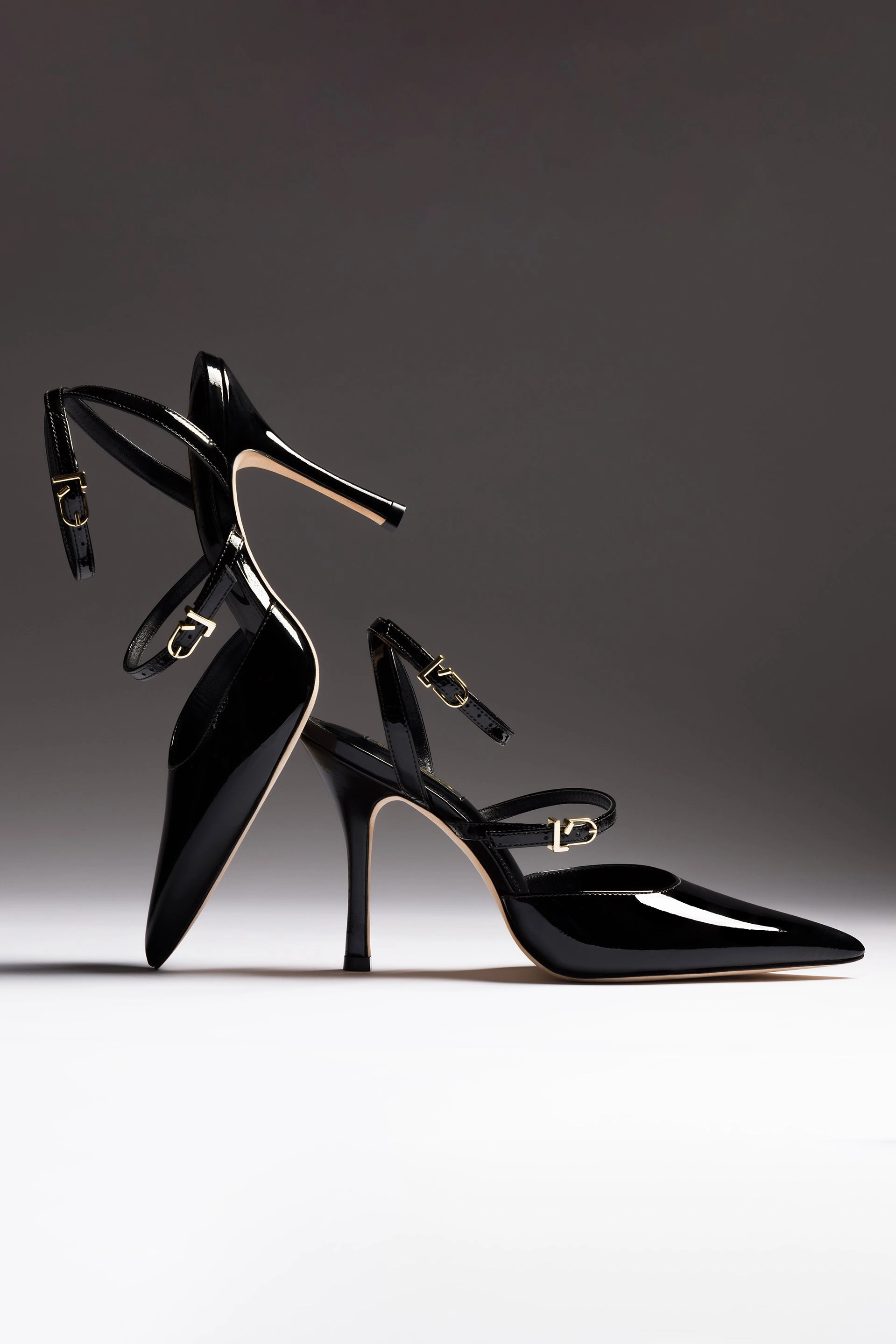 Kris Pump In Black Patent Leather