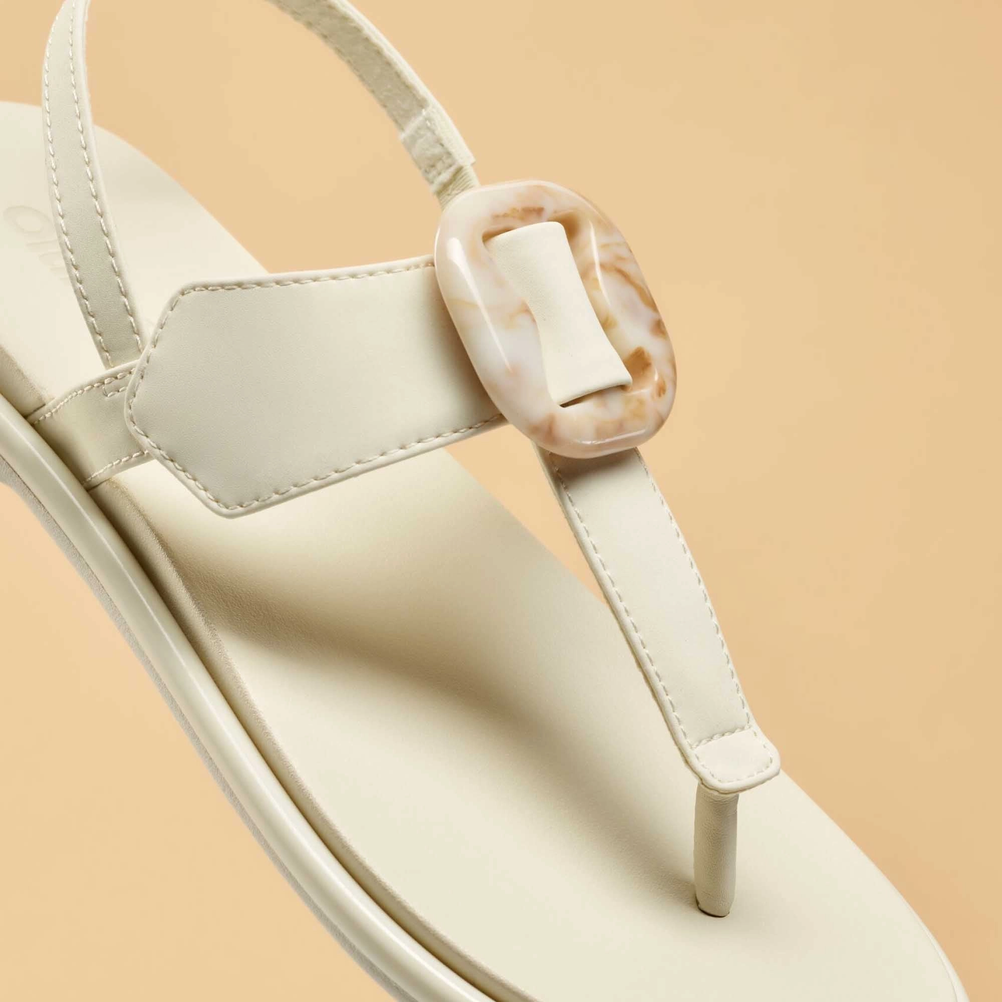 La‘i T–Bar - White Sand / White Sand