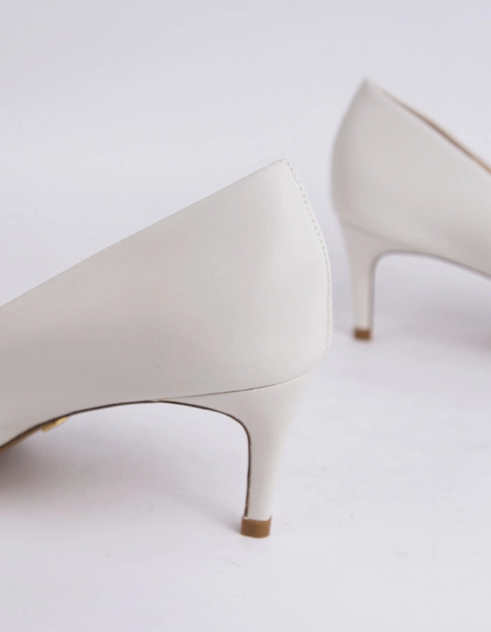 Phlox Off White Leather