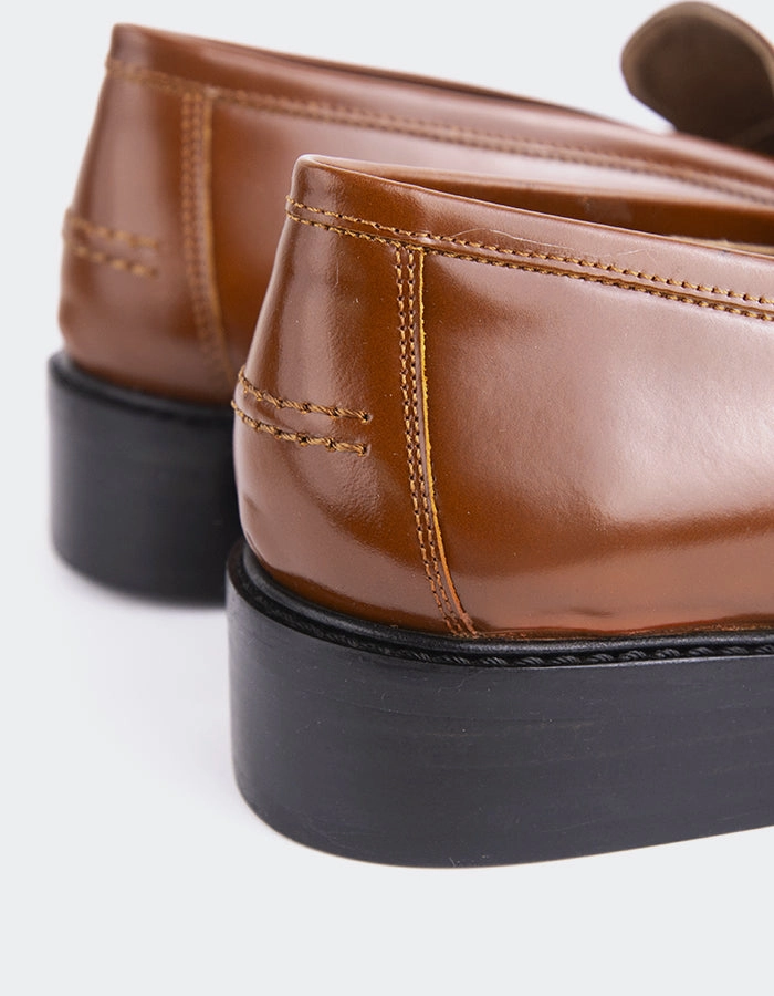 Prato Tan Leather