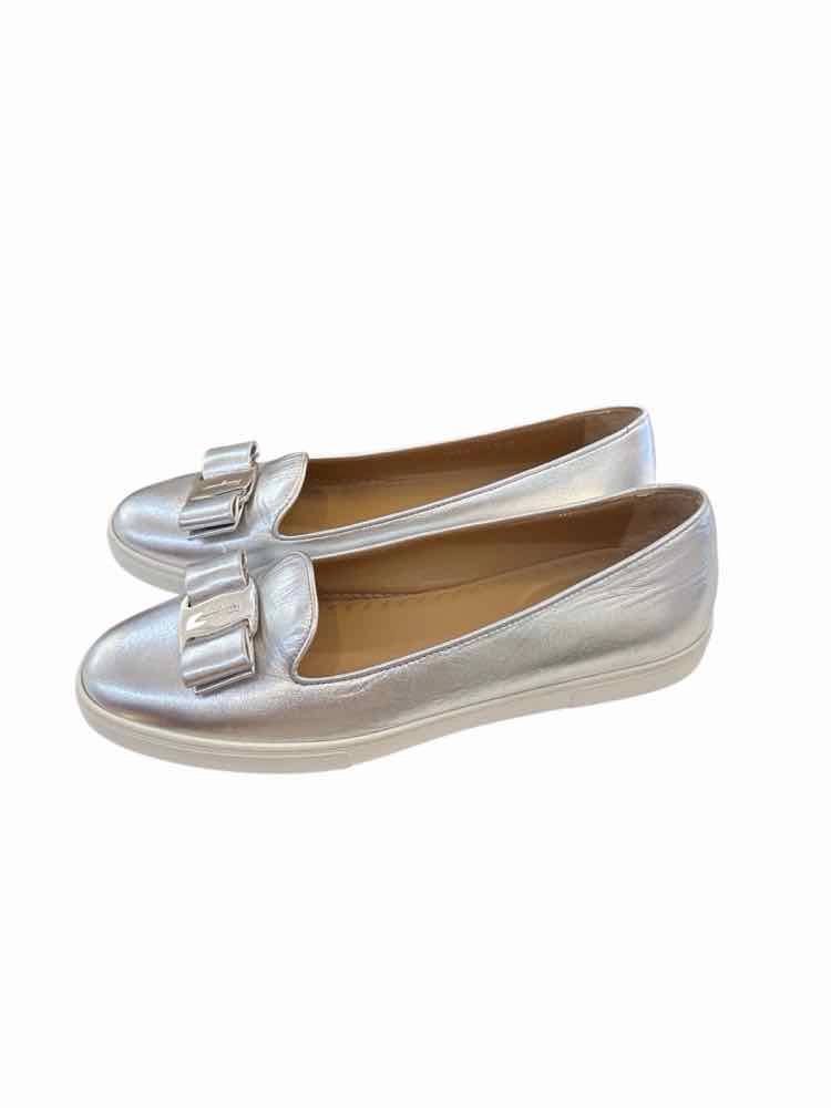 Salvatore Ferragamo Metallic Silver Size 10 Shoes