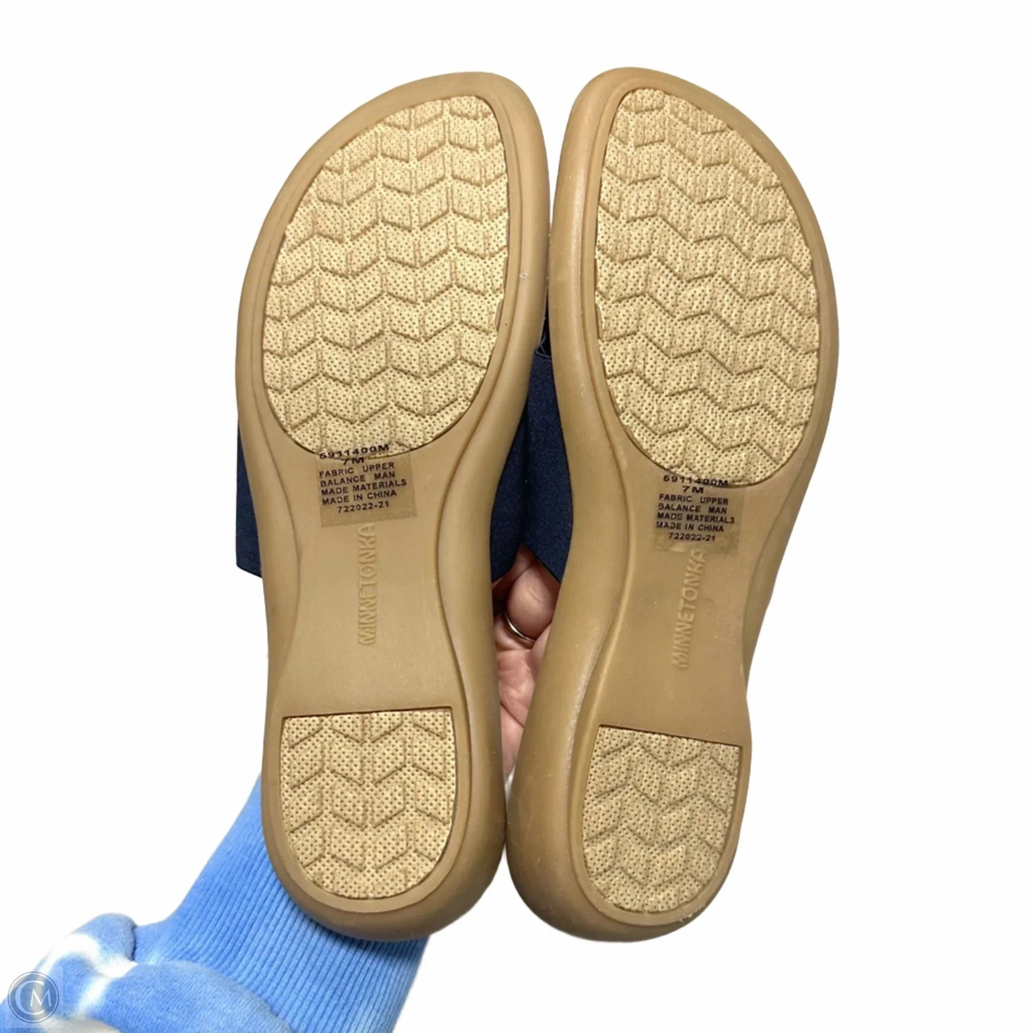 Sandals Flats By Minnetonka In Blue, Size: 7