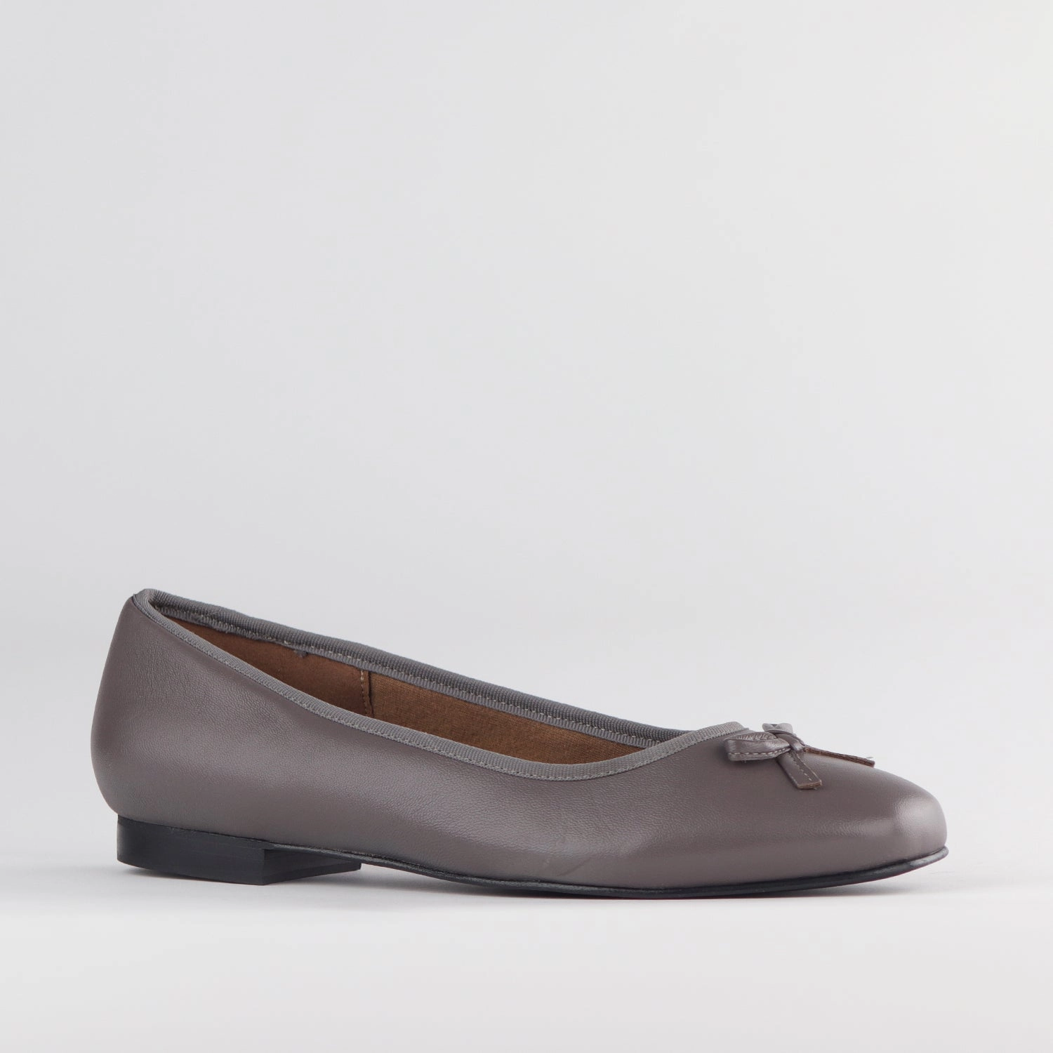 Soft Square Toe Ballerina Flat Pump with Bow in Carbon - 12796