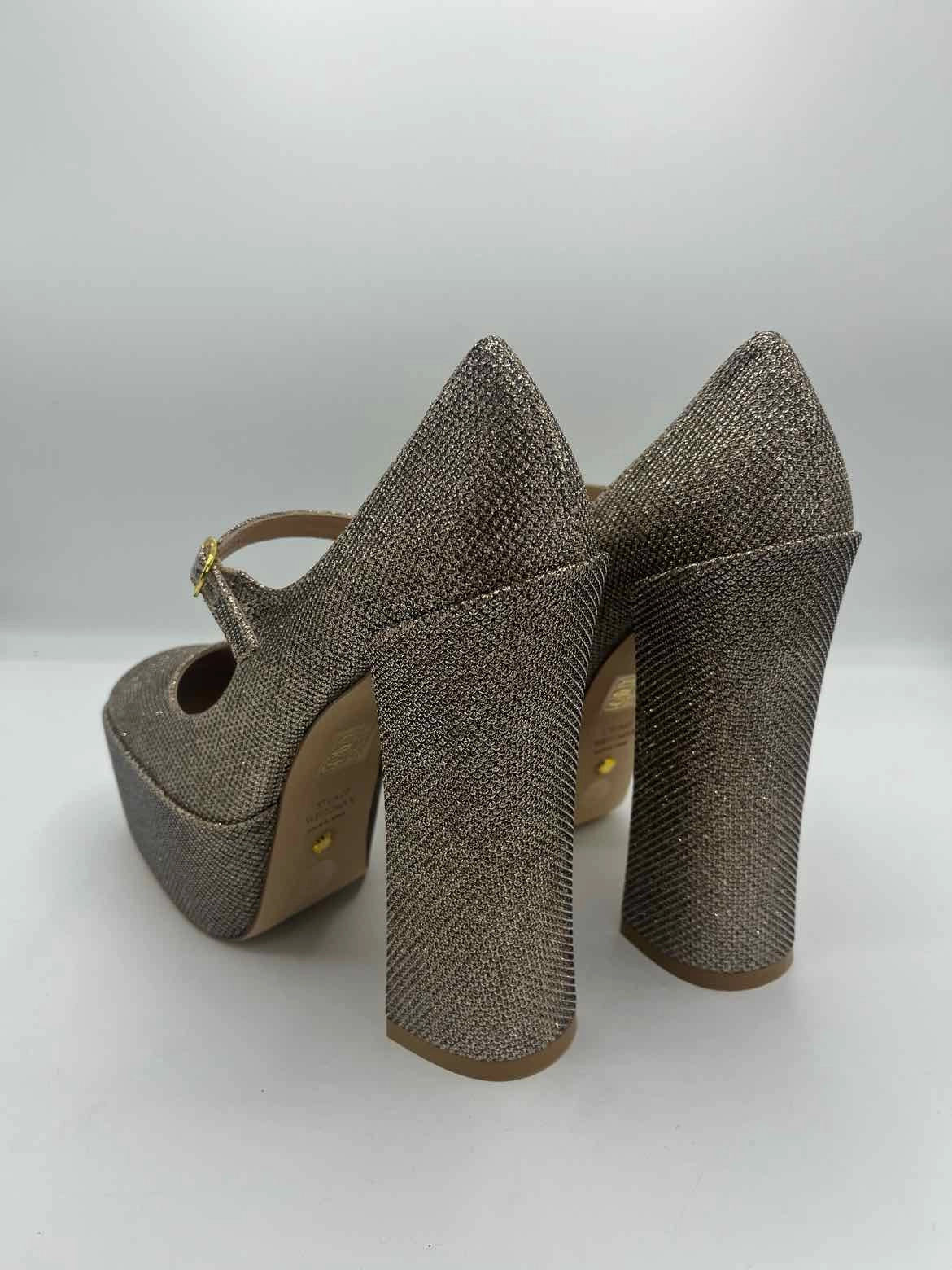 Stuart Weitzman Champagne Size 7 Shoes