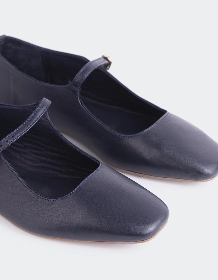 Sylph Navy Leather
