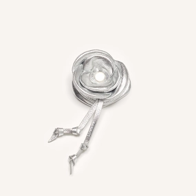 Vince Floral Charm | Sidewalk Silver/Brushed Silver